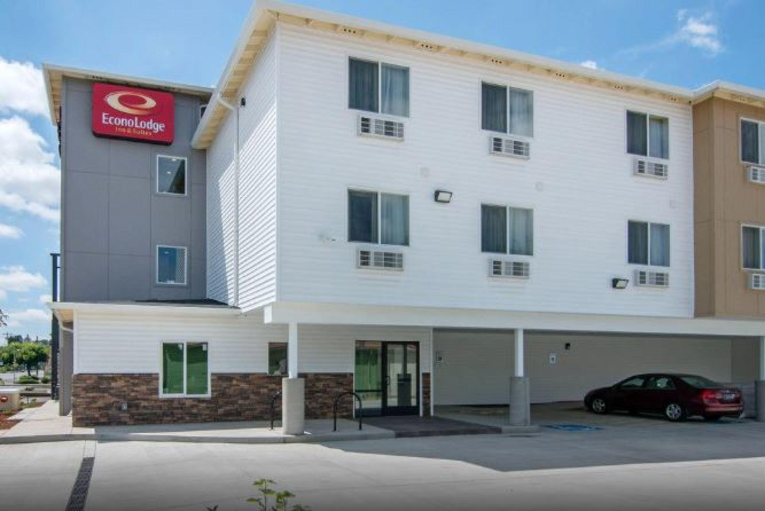 Econo Lodge Inn & Suites Спрингфийлд Екстериор снимка